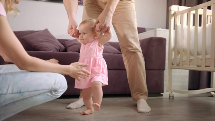 Si ta ndihmoni fëmijën tuaj të ecë më shpejt?